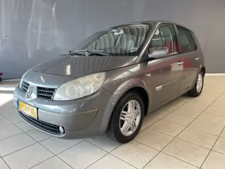 Renault Scénic 2.0-16V Privilège Luxe Groot onderhoud en APK tot Maart 2027