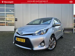 Toyota Yaris 1.5 Full Hybrid Aspiration Plus | Winter- én zomerbanden | Navigatie | Lichtmetalen vel