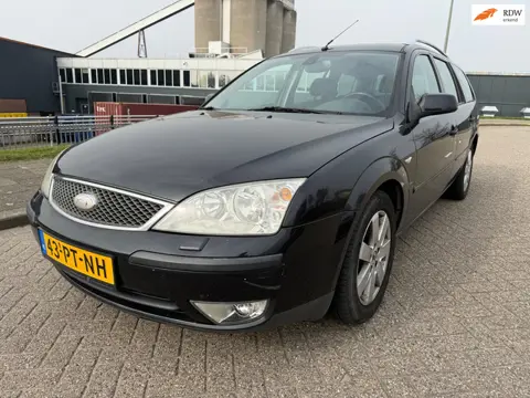 Ford Mondeo Wagon 1.8-16V Futura