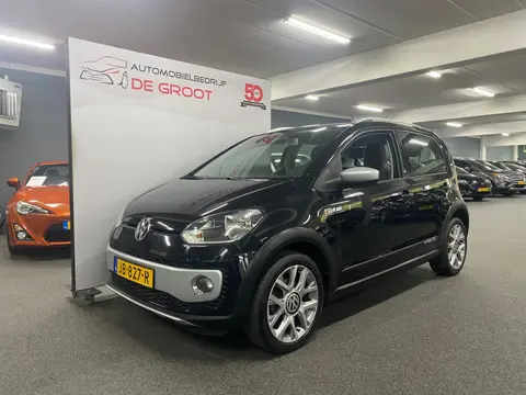 Volkswagen Up! 1.0 cross up! BlueMotion/ Nederlandse auto/ 5 deurs/ Parkeersensoren voor en achter/ 