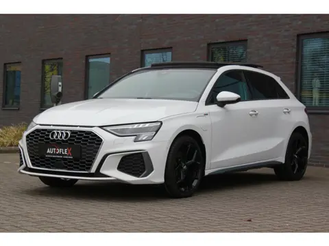 Audi A3 Sportback 40 TFSI e Advanced edition