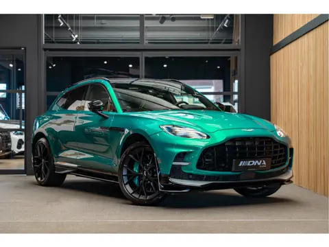Aston Martin DBX 707 AMR Facelift Carbon Podium Green 4.0 V8 707