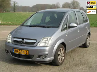 Opel Meriva 1.8-16V Temptation + Trekhaak
