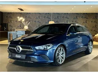 Mercedes-Benz CLA-Klasse Shooting Brake 180 I Sfeerverlichting I WideScreen