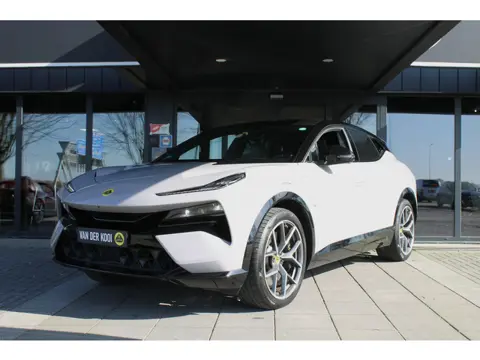 Lotus Eletre EDS 450 4WD 112 kWh 22" Panoramadak Head Up Display Zwart Lederen interieur met rode pi