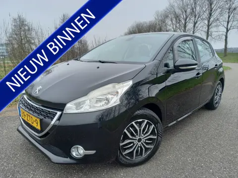 Peugeot 208 1.2 VTi | Clima & Cruise