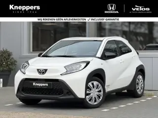 Toyota Aygo X 1.0 VVT-i Play | GEEN AFLEVERKOSTEN |  Apple/Android, Cruise control, Voorstoelen verw