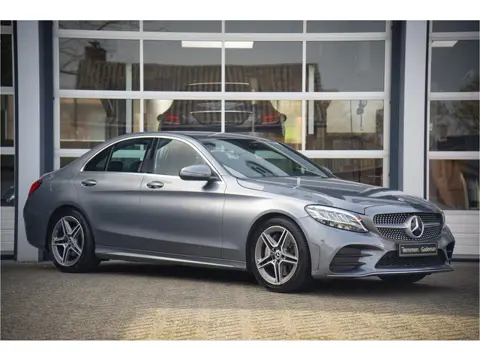 Mercedes-Benz C-Klasse 300 AMG Premium Pack (bj 2019)