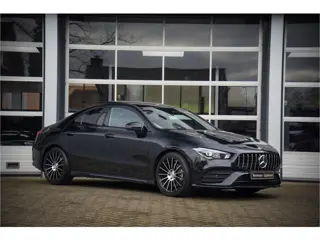 Mercedes-Benz CLA-Klasse 250 AMG Line Premium Plus