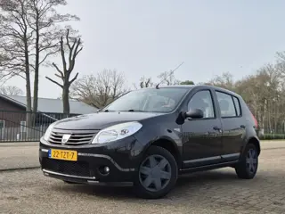 Dacia Sandero 1.2 Aniversare LPG, incl. Nieuwe APK