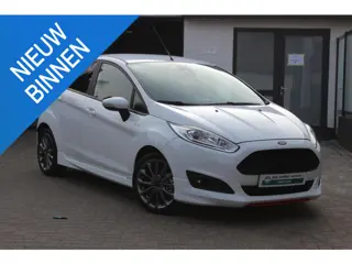 Ford Fiesta 1.0 EcoBoost ST Line PDC, Uitlaatklep, Navigatie, All Season, Nieuwe Distributieriem!