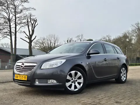Opel Insignia Sports Tourer 1.4 T EcoF. Bns Ed (bj 2012)