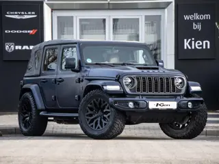 Jeep Wrangler Brute Richmond 4xe | Electric softtop | Luchtvering | Stoel & stuurverwarming | Mickey