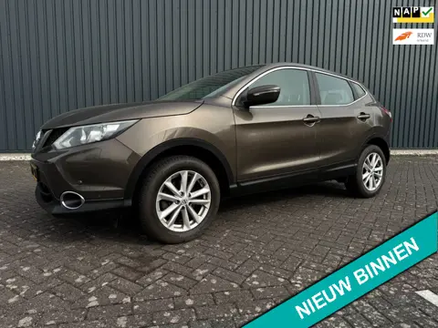 Nissan Qashqai 1.2 Acenta ( TREKHAAK + AIRCO + NW APK)