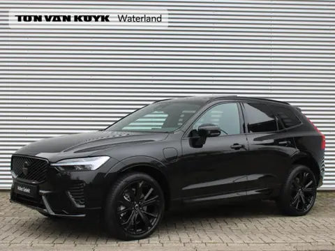 Volvo XC60 2.0 T8 Plug-in hybrid AWD Plus Black Edition Automaat / Panoramadak / 20" velgen / Privac