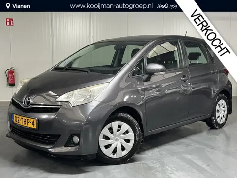 Toyota Verso-S 1.3 VVT-i Aspiration Automaat, Hoge instap, Nette auto met Trekhaak
