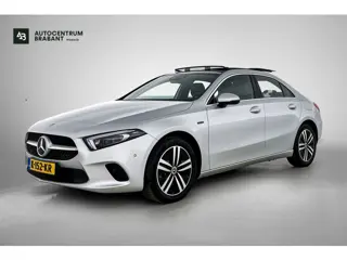 Mercedes-Benz A-klasse 250 e Business Solution Luxury Limited (PANORAMADAK, MULTIBEAM KOPLAMP, SFEER