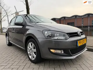 Volkswagen Polo 1.4-16V Highline