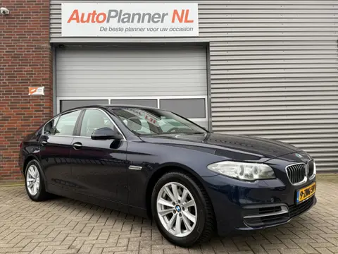 BMW 5-serie 520i Executive! Head-Up! Leder! Navi! Xenon!