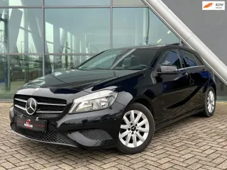 Mercedes-Benz A-klasse 180 Ambition Automaat, PANODAK, Navi, Dealer Onderhouden!