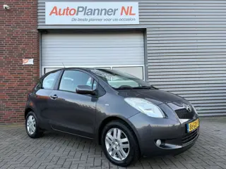 Toyota Yaris 1.3 VVTi Sol! Airco! Elek. ramen! Nieuwe APK!