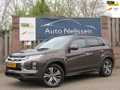 Mitsubishi ASX 2.0 Instyle AUTOMAAT | PANORAMADAK | TREKHAAK | LEDER | STOELVERWARMING | CAMERA |