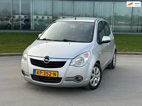 Opel Agila 1.2 Enjoy AUTOMAAT AIRCO 5D