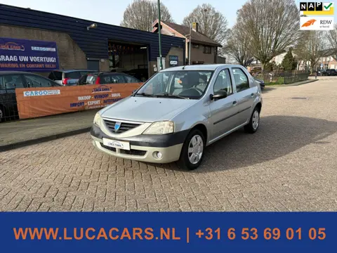 Dacia Logan 1.6 Lauréate NIEUWE APK + AIRCO!