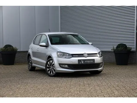 Volkswagen Polo Tsi 95pk Connected Series 5drs NAP|Navi|PDC V+A|Cruise