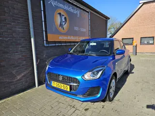 Suzuki Swift 1.2 Comfort Smart Hybrid (bj 2023)