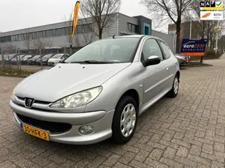 Peugeot 206 1.4 Génération - AIRCO - NETJES - NAP !