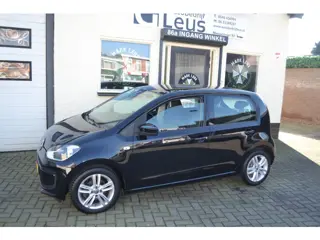 Volkswagen Up! 1.0 move up! BlueMotion 5drs Navi/Sportvelgen Zeer Mooi
