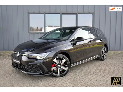 Volkswagen Golf 1.4 eHybrid GTE * IQ Light * 18" Bakerfield * Stuurverwarming * Carplay/Android * To