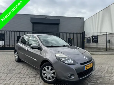 Renault Clio 1.5 dCi Night & Day Navi Clima Cruise
