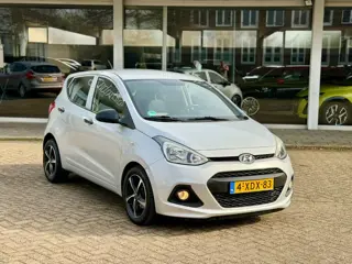 Hyundai I10 1.0i i-Motion|5 Drs|Airco|Nieuwe All Seasonbanden|Zeer betrouwbaar