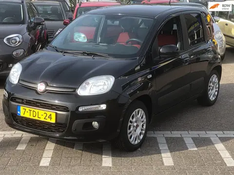 Fiat Panda 0.9 TwinAir Lounge / AIRCO/ NW APK/ PRIVACYGLAS