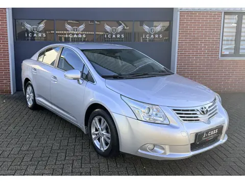 Toyota Avensis 2.0 VVTi Dynamic 1e eigenaar Dealer onderhouden