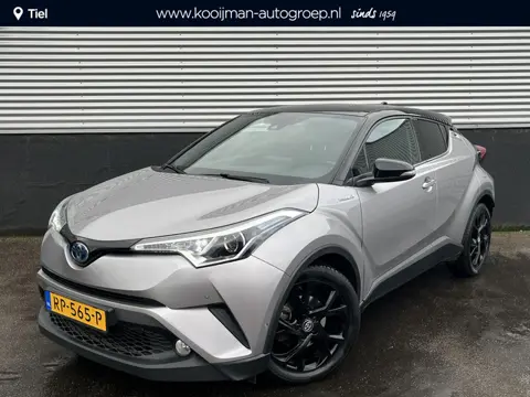 Toyota C-HR 1.8 Hybrid First Edition Automaat Zeer mooie in Nederland geleverde C-HR incl: Trekhaak,