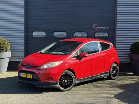 Ford Fiesta 1.25 Trend APK T/M 3-27 | Airco | Lichtmetalen Velgen | Elektrische Ramen |