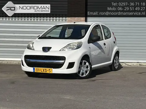 Peugeot 107 1.0-12V XR