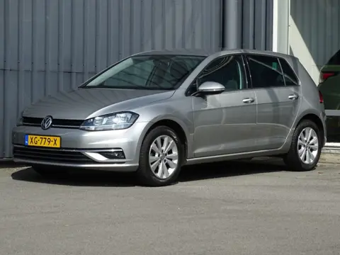Volkswagen Golf 1.0 TSI Comfortline Automaat | Navi | Bluetooth