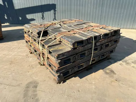 Cat 330C / 330D / 336D / 336E / 336F Shoes (bj 2026)