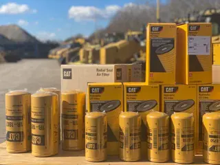 Cat Small - After 250 Working Hours (bj 2026)