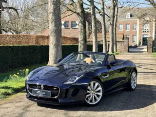 Jaguar F-Type 5.0 V8 S Convertible / PERFORMANCE SEATS / DEALER SERVICED