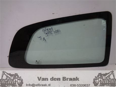 Hyundai Getz 3 deurs 2002-2009 Rechter zijraam achter