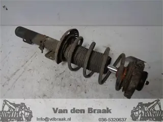 Seat Ibiza 1.2 12V 2002-2009 Veerpoot voorzijde