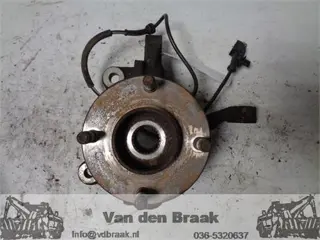 Ford Fiesta 1.25 16V 2008-2012 Fusee links voor