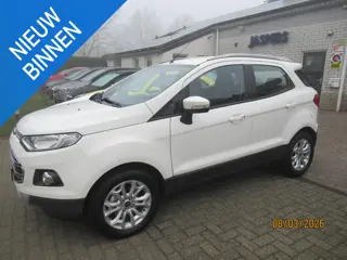 Ford EcoSport 1.0 EcoBoost Titanium navigatie camera