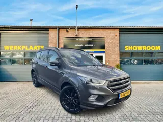 Ford Kuga 1.5 4X4 4WD AUT. Vignale*Pano*0 KM Modificatie*