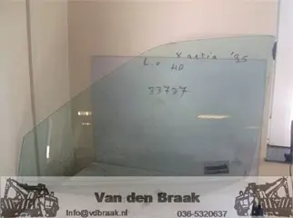 Citroen Xantia Hatchback 1993-2002 Portierruit links voor